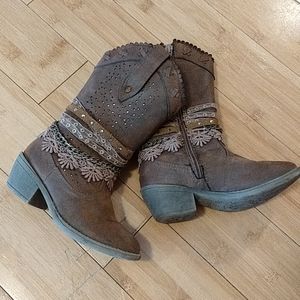 Girls Size 12 Boots